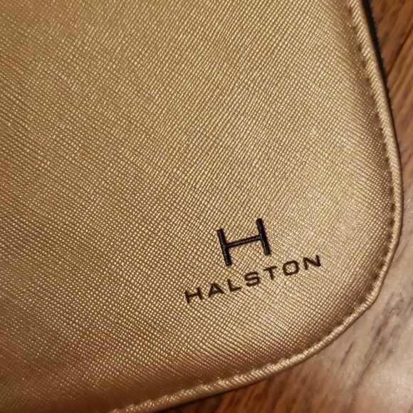 HALSTON jewelry case. - Picture 2 of 13